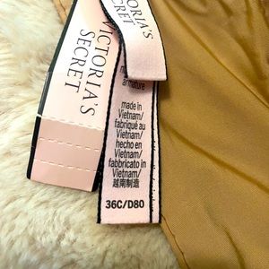 Victoria Secret bra